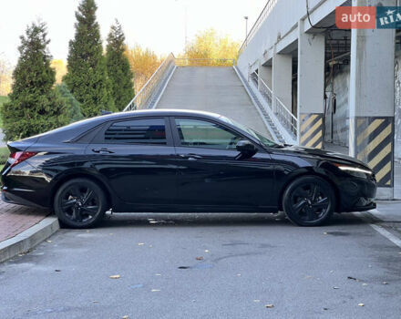 Чорний Хендай Елантра, об'ємом двигуна 2 л та пробігом 90 тис. км за 17500 $, фото 10 на Automoto.ua