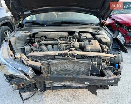 Черный Хендай Элантра, объемом двигателя 2 л и пробегом 85 тыс. км за 11000 $, фото 21 на Automoto.ua