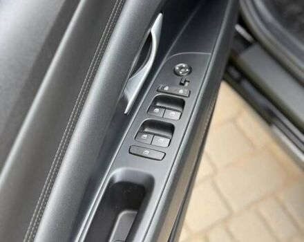 Черный Хендай Элантра, объемом двигателя 1.59 л и пробегом 48 тыс. км за 20500 $, фото 12 на Automoto.ua