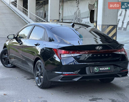 Чорний Хендай Елантра, об'ємом двигуна 2 л та пробігом 90 тис. км за 17500 $, фото 19 на Automoto.ua