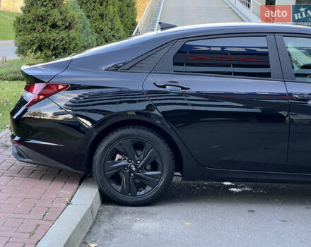 Чорний Хендай Елантра, об'ємом двигуна 2 л та пробігом 90 тис. км за 17500 $, фото 11 на Automoto.ua