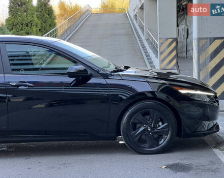 Чорний Хендай Елантра, об'ємом двигуна 2 л та пробігом 90 тис. км за 17500 $, фото 12 на Automoto.ua