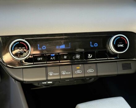 Черный Хендай Элантра, объемом двигателя 2 л и пробегом 23 тыс. км за 3800 $, фото 9 на Automoto.ua