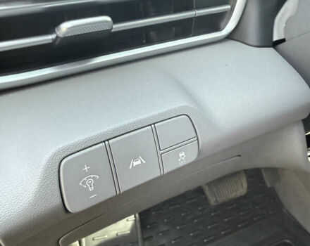 Чорний Хендай Елантра, об'ємом двигуна 2 л та пробігом 159 тис. км за 16700 $, фото 24 на Automoto.ua