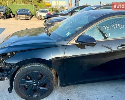 Черный Хендай Элантра, объемом двигателя 2 л и пробегом 85 тыс. км за 11000 $, фото 4 на Automoto.ua