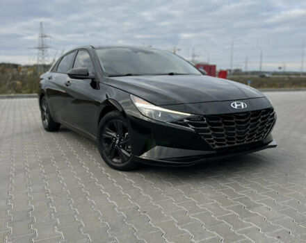 Черный Хендай Элантра, объемом двигателя 2 л и пробегом 50 тыс. км за 17500 $, фото 1 на Automoto.ua