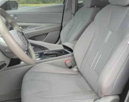 Чорний Хендай Елантра, об'ємом двигуна 2 л та пробігом 25 тис. км за 9000 $, фото 8 на Automoto.ua