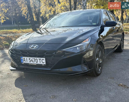 Чорний Хендай Елантра, об'ємом двигуна 2 л та пробігом 159 тис. км за 16700 $, фото 5 на Automoto.ua