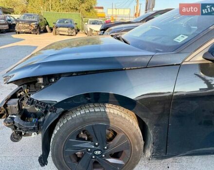 Черный Хендай Элантра, объемом двигателя 2 л и пробегом 85 тыс. км за 11000 $, фото 5 на Automoto.ua