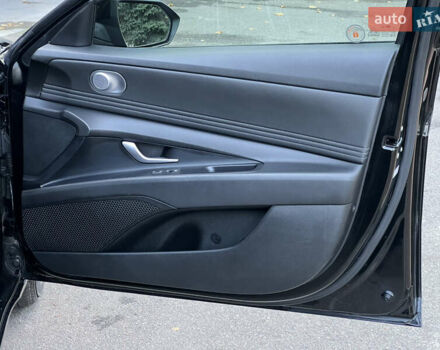 Чорний Хендай Елантра, об'ємом двигуна 2 л та пробігом 90 тис. км за 17500 $, фото 53 на Automoto.ua