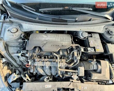 Черный Хендай Элантра, объемом двигателя 2 л и пробегом 85 тыс. км за 11000 $, фото 19 на Automoto.ua