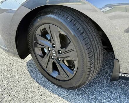 Черный Хендай Элантра, объемом двигателя 2 л и пробегом 23 тыс. км за 3800 $, фото 11 на Automoto.ua