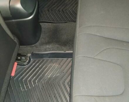 Черный Хендай Элантра, объемом двигателя 1.58 л и пробегом 83 тыс. км за 18999 $, фото 4 на Automoto.ua