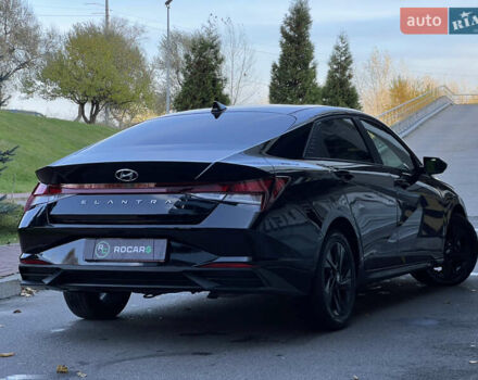 Чорний Хендай Елантра, об'ємом двигуна 2 л та пробігом 90 тис. км за 17500 $, фото 16 на Automoto.ua