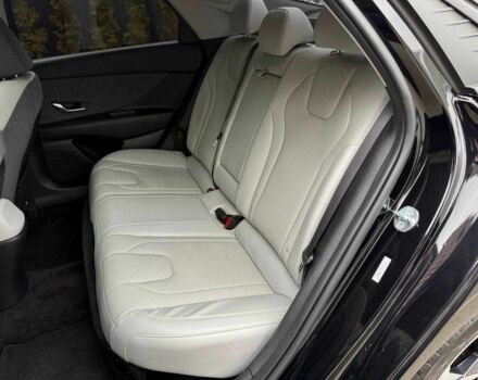 Черный Хендай Элантра, объемом двигателя 1.6 л и пробегом 142 тыс. км за 21500 $, фото 15 на Automoto.ua