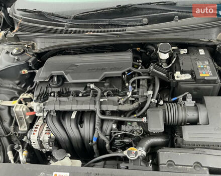 Чорний Хендай Елантра, об'ємом двигуна 2 л та пробігом 23 тис. км за 16750 $, фото 40 на Automoto.ua