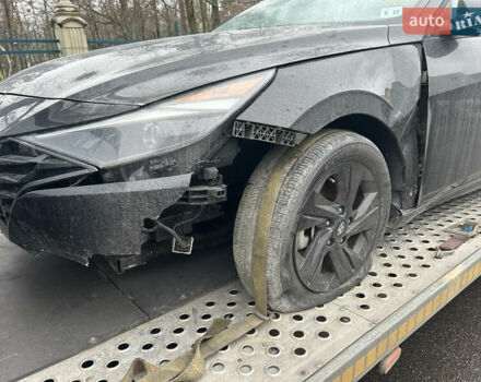 Чорний Хендай Елантра, об'ємом двигуна 2 л та пробігом 23 тис. км за 16750 $, фото 11 на Automoto.ua