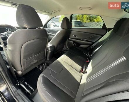 Чорний Хендай Елантра, об'ємом двигуна 2 л та пробігом 126 тис. км за 12700 $, фото 11 на Automoto.ua