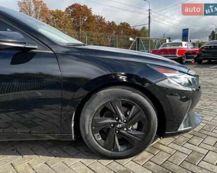 Чорний Хендай Елантра, об'ємом двигуна 2 л та пробігом 126 тис. км за 12700 $, фото 7 на Automoto.ua