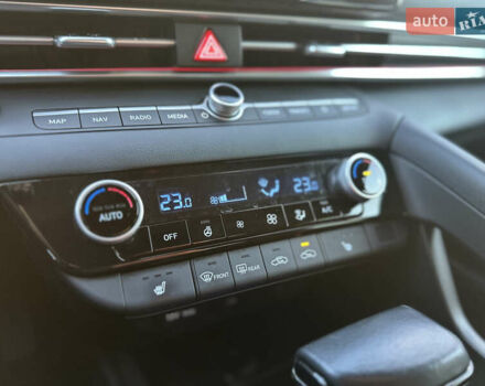 Хендай Элантра 2023 в Львове на Automoto.ua Черный Хендай Элантра, объемом двигателя 2 л и пробегом 100 тыс. км за 17900 $, фото 44 на Automoto.ua