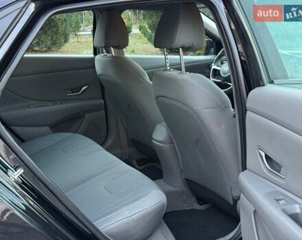 Черный Хендай Элантра, объемом двигателя 2 л и пробегом 55 тыс. км за 19700 $, фото 18 на Automoto.ua