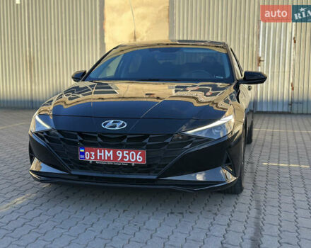 Хендай Элантра 2023 в Львове на Automoto.ua Черный Хендай Элантра, объемом двигателя 2 л и пробегом 100 тыс. км за 17900 $, фото 2 на Automoto.ua