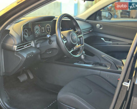 Хендай Элантра 2023 в Львове на Automoto.ua Черный Хендай Элантра, объемом двигателя 2 л и пробегом 100 тыс. км за 17900 $, фото 29 на Automoto.ua