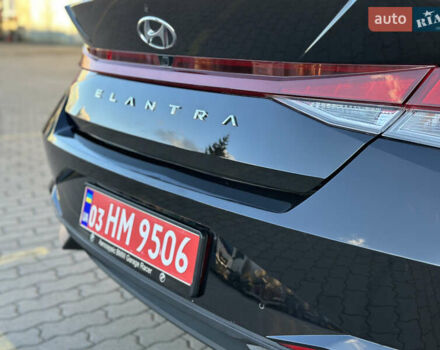 Хендай Элантра 2023 в Львове на Automoto.ua Черный Хендай Элантра, объемом двигателя 2 л и пробегом 100 тыс. км за 17900 $, фото 16 на Automoto.ua