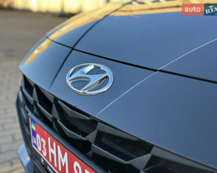 Хендай Элантра 2023 в Львове на Automoto.ua Черный Хендай Элантра, объемом двигателя 2 л и пробегом 100 тыс. км за 17900 $, фото 5 на Automoto.ua