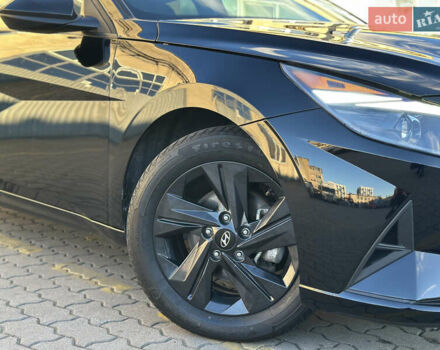 Хендай Элантра 2023 в Львове на Automoto.ua Черный Хендай Элантра, объемом двигателя 2 л и пробегом 100 тыс. км за 17900 $, фото 8 на Automoto.ua