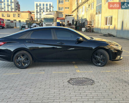 Хендай Элантра 2023 в Львове на Automoto.ua Черный Хендай Элантра, объемом двигателя 2 л и пробегом 100 тыс. км за 17900 $, фото 24 на Automoto.ua