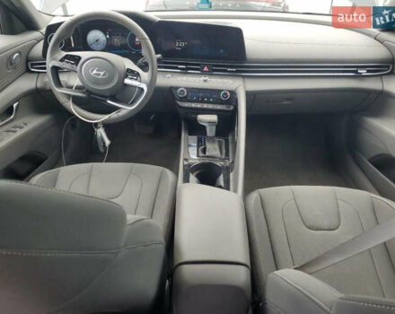 Черный Хендай Элантра, объемом двигателя 2 л и пробегом 9 тыс. км за 2490 $, фото 7 на Automoto.ua