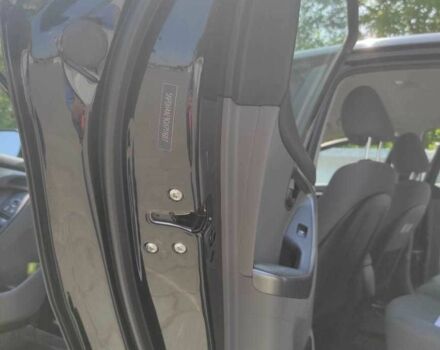 Черный Хендай Элантра, объемом двигателя 1.8 л и пробегом 124 тыс. км за 9000 $, фото 11 на Automoto.ua