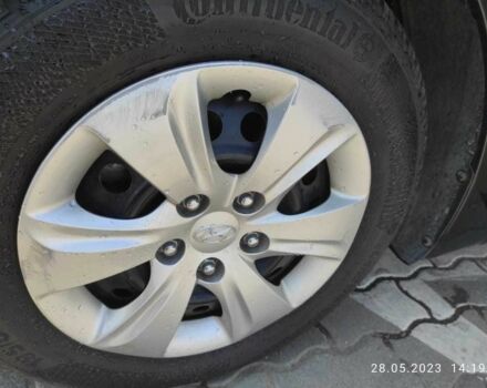 Черный Хендай Элантра, объемом двигателя 1.8 л и пробегом 124 тыс. км за 9000 $, фото 9 на Automoto.ua