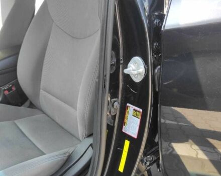 Черный Хендай Элантра, объемом двигателя 1.8 л и пробегом 124 тыс. км за 9000 $, фото 14 на Automoto.ua