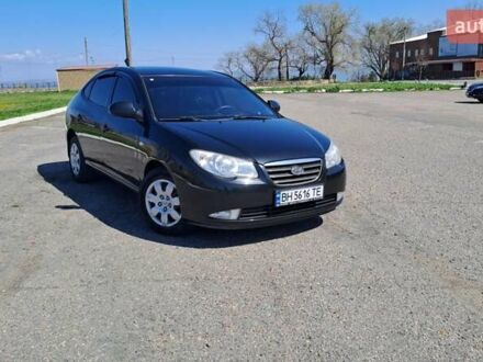 Черный Хендай Элантра, объемом двигателя 1.59 л и пробегом 255 тыс. км за 5000 $, фото 1 на Automoto.ua