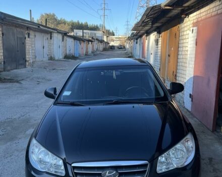 Черный Хендай Элантра, объемом двигателя 1.6 л и пробегом 240 тыс. км за 6411 $, фото 1 на Automoto.ua