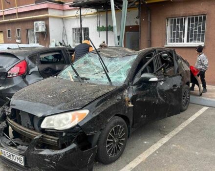 Хендай Элантра 2010 в Петропавлівська Борщагівка на Automoto.ua Черный Хендай Элантра, объемом двигателя 1.6 л и пробегом 160 тыс. км за 2000 $, фото 1 на Automoto.ua