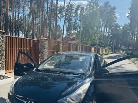 Хендай Елантра 2011 у Полтаві на Automoto.ua Чорний Хендай Елантра, об'ємом двигуна 1.6 л та пробігом 144 тис. км за 9200 $, фото 1 на Automoto.ua