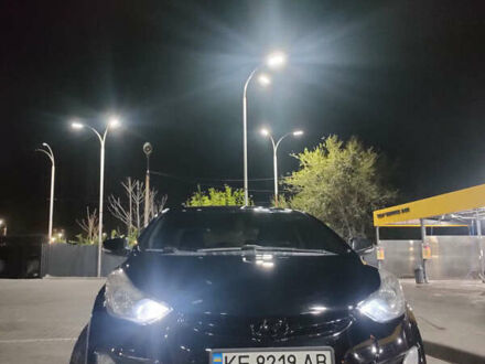 Хендай Елантра 2013 у Дніпро (Дніпропетровську) на Automoto.ua Чорний Хендай Елантра, об'ємом двигуна 1.59 л та пробігом 250 тис. км за 8500 $, фото 1 на Automoto.ua