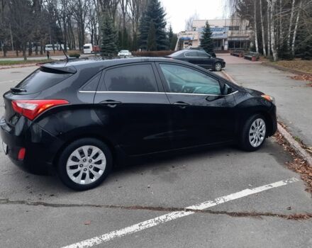 Черный Хендай Элантра, объемом двигателя 2 л и пробегом 135 тыс. км за 9100 $, фото 1 на Automoto.ua