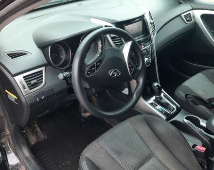 Черный Хендай Элантра, объемом двигателя 2 л и пробегом 135 тыс. км за 9100 $, фото 1 на Automoto.ua