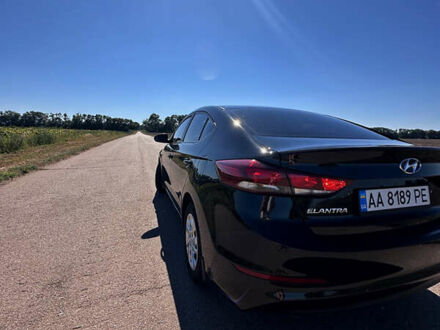 Хендай Элантра 2016 в Борисполе на Automoto.ua Черный Хендай Элантра, объемом двигателя 1.6 л и пробегом 160 тыс. км за 9800 $, фото 1 на Automoto.ua
