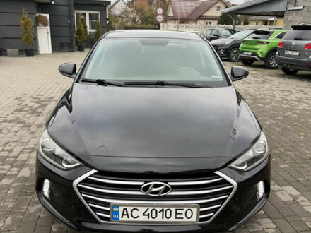 Черный Хендай Элантра, объемом двигателя 2 л и пробегом 182 тыс. км за 12700 $, фото 1 на Automoto.ua