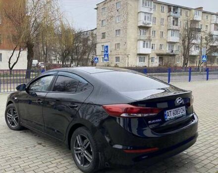 Черный Хендай Элантра, объемом двигателя 1.59 л и пробегом 240 тыс. км за 11666 $, фото 1 на Automoto.ua
