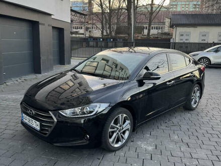 Черный Хендай Элантра, объемом двигателя 2 л и пробегом 108 тыс. км за 14900 $, фото 1 на Automoto.ua