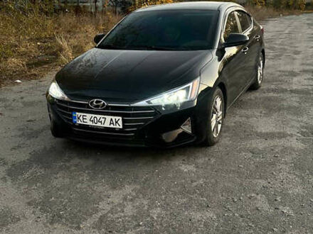 Чорний Хендай Елантра, об'ємом двигуна 2 л та пробігом 70 тис. км за 15300 $, фото 1 на Automoto.ua