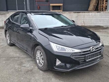 Черный Хендай Элантра, объемом двигателя 1.6 л и пробегом 60 тыс. км за 8200 $, фото 1 на Automoto.ua