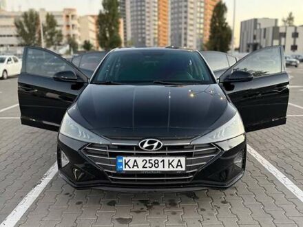 Хендай Елантра 2019 у Києві на Automoto.ua Чорний Хендай Елантра, об'ємом двигуна 2 л та пробігом 149 тис. км за 14500 $, фото 1 на Automoto.ua