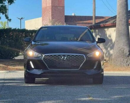 Чорний Хендай Елантра, об'ємом двигуна 2 л та пробігом 67 тис. км за 3100 $, фото 1 на Automoto.ua